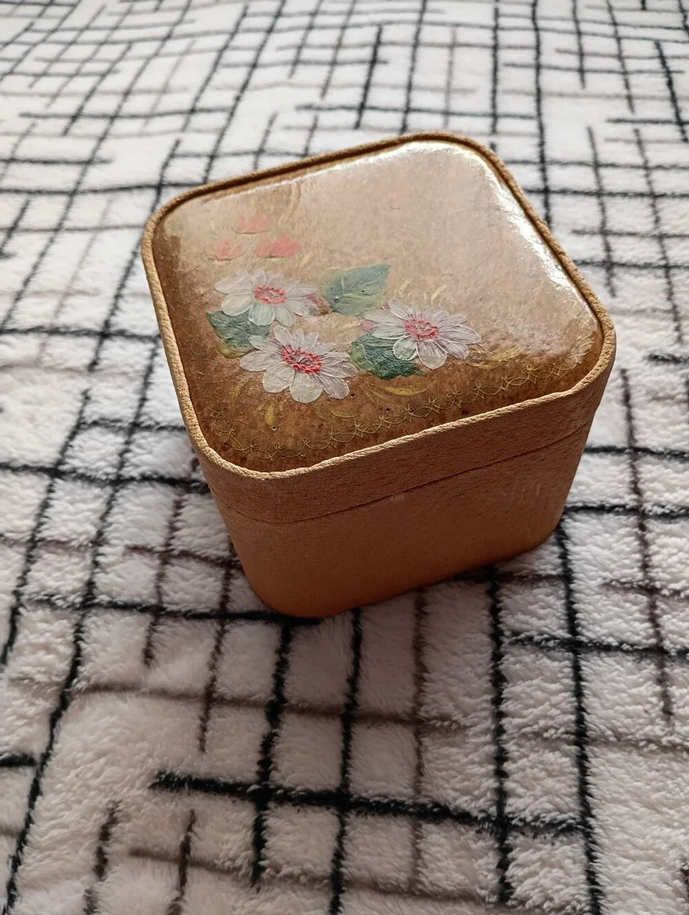 1990s Prestige Pyatigorsk Russia Soviet Union Vintage Box AS IS CONDITION